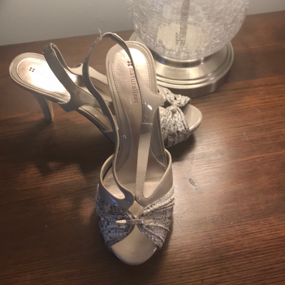 Naturalizer heels